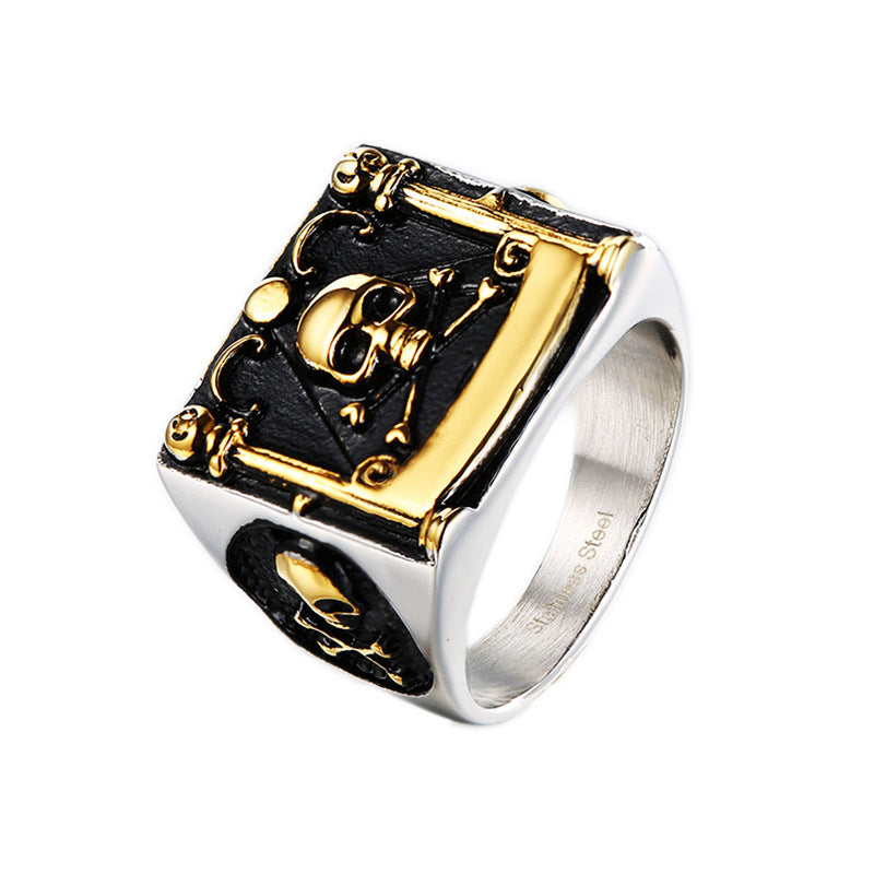 Skull-Herrenring aus Edelstahl